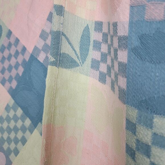 Nantucket Tablecloth Size 70x52 Oblong Spring Pastels Butterfly Patchwork Plaid - Picture 12 of 13